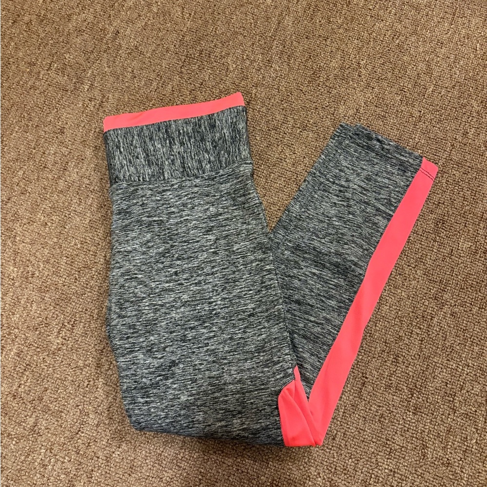 Women's Heather Gray and Pink Capris